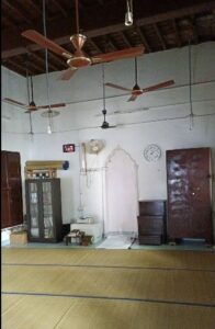 inside view salah area